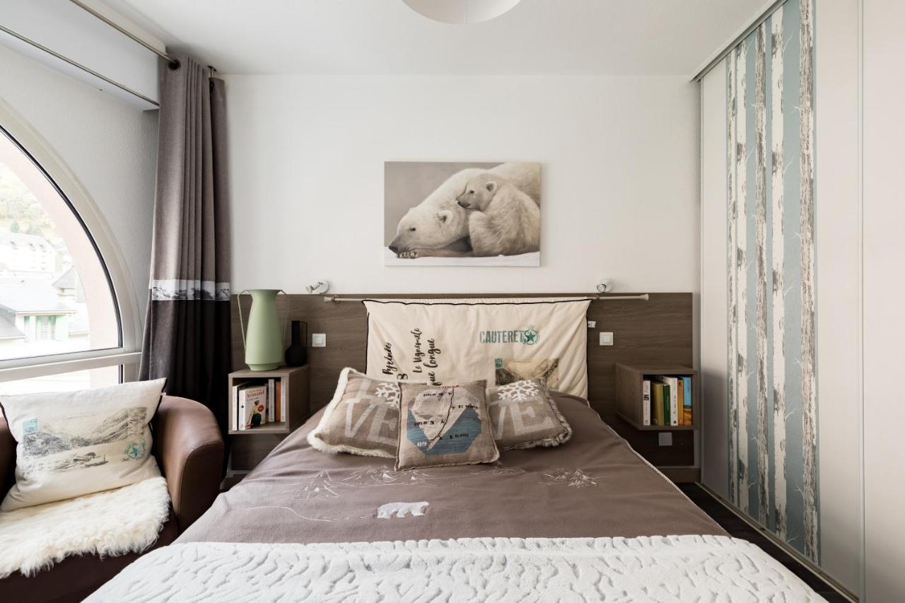 Appartement Centre Ville Wifi Parking Draps Fournis Cauterets Buitenkant foto